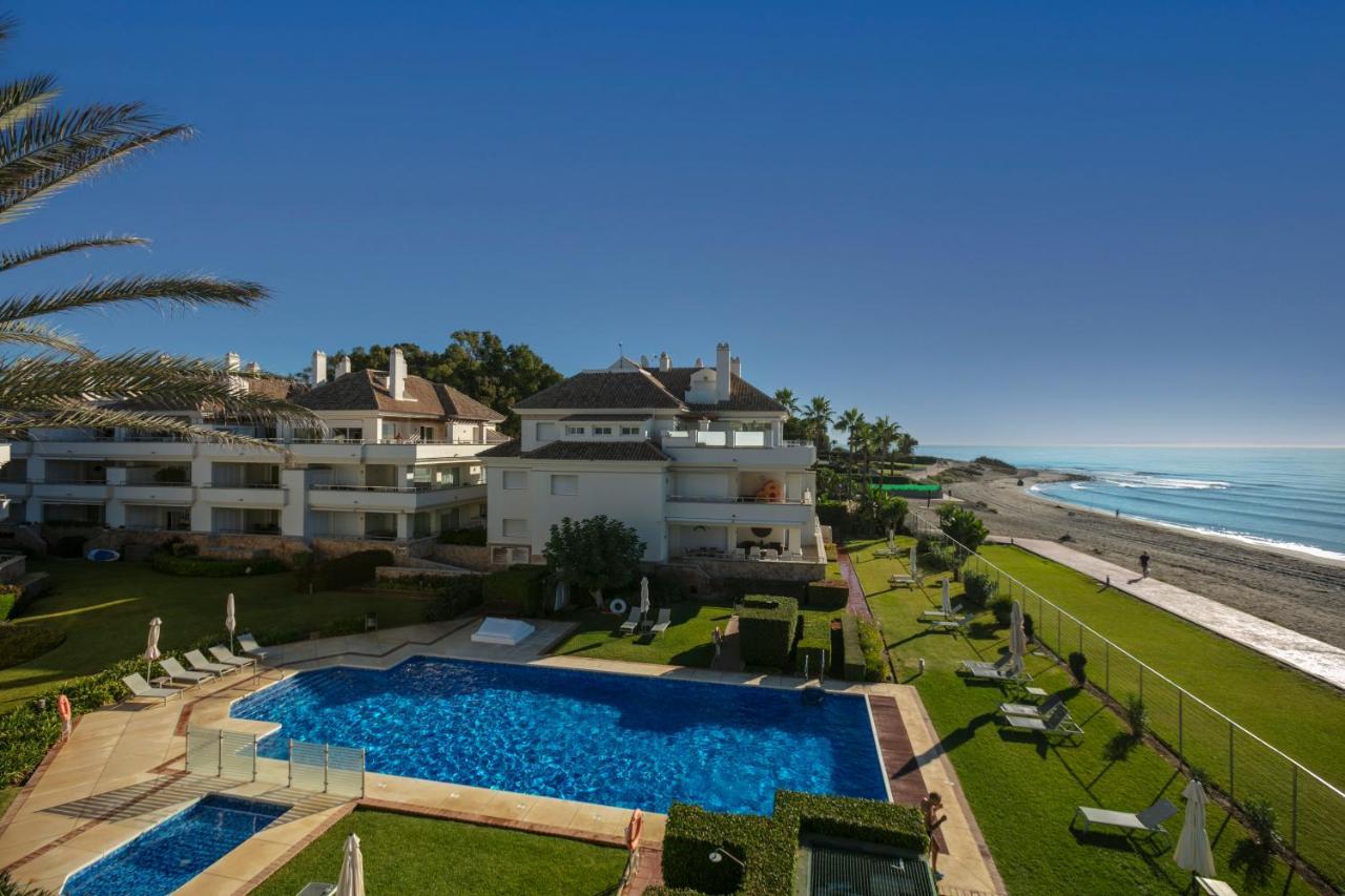 Appt 401-3-Bed-Heaven Beach-Paseo-All Year Heated Pool-Free Bikes Estepona Exterior foto