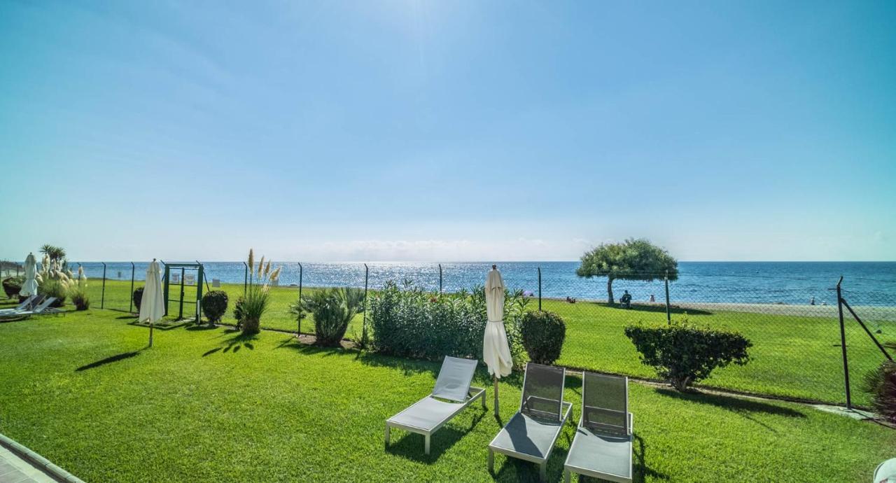 Appt 401-3-Bed-Heaven Beach-Paseo-All Year Heated Pool-Free Bikes Estepona Exterior foto